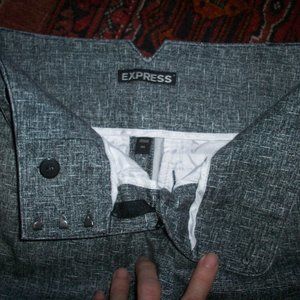 Express Women's 00 Black White Flat Front Dress Shorts Wide Belt Loops Preppy